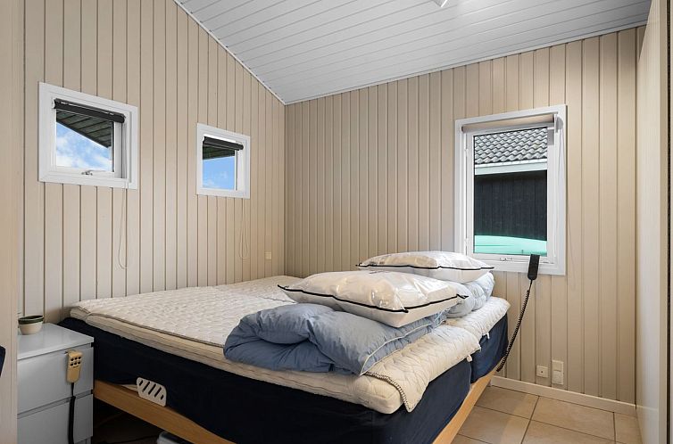 Vakantiehuis "Roya" - 100m from the sea