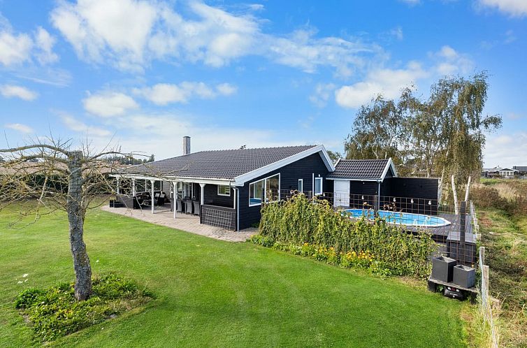 Verblijf 0151503 - Vakantiewoning Zuid-Denemarken - Vakantiehuis "Rolfkarl" - 250m from the sea