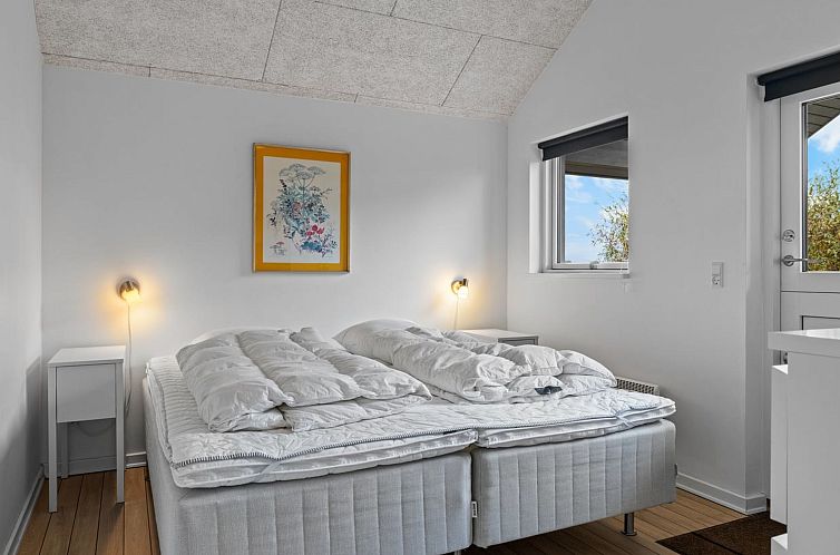 Vakantiehuis "Lanica" - 150m from the sea