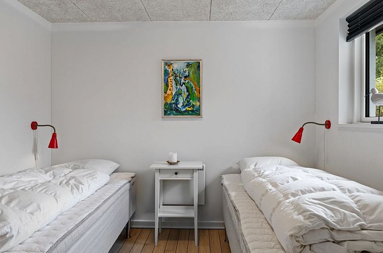 Vakantiehuis "Lanica" - 150m from the sea