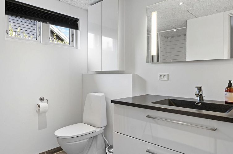 Vakantiehuis "Lanica" - 150m from the sea