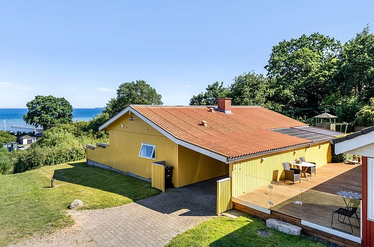 Vakantiehuis "Ephra" - 150m from the sea