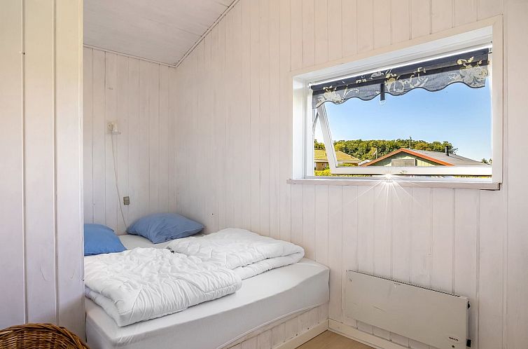 Vakantiehuis "Ephra" - 150m from the sea