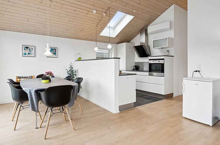 Vakantiehuis "Lio" - 200m from the sea