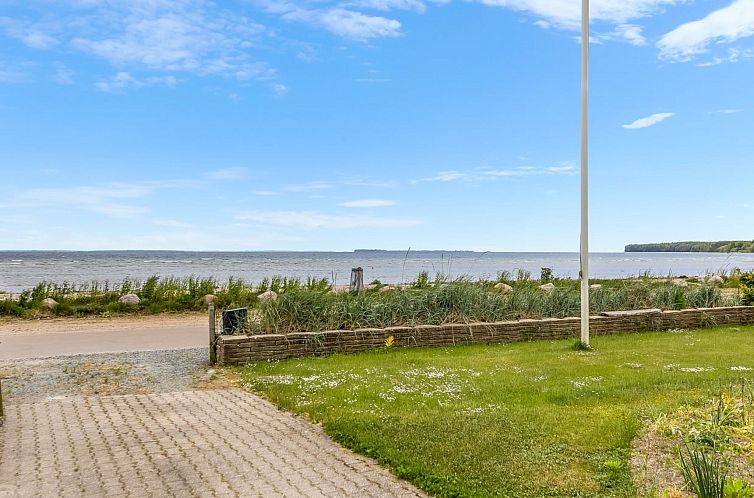 Vakantiehuis "Cornelius" - 30m from the sea