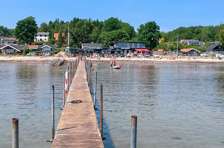 Vakantiehuis "Cornelius" - 30m from the sea