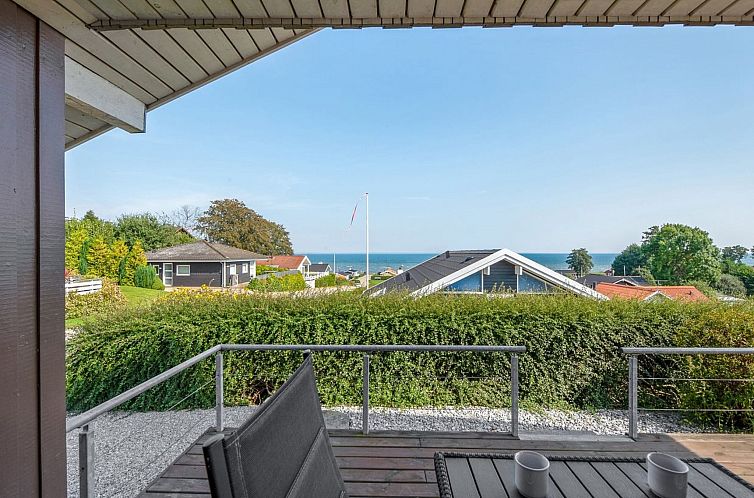 Vakantiehuis "Ebbeline" - 150m from the sea