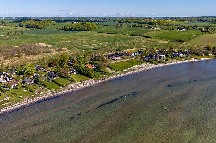 Vakantiehuis "Pavo" - 200m from the sea
