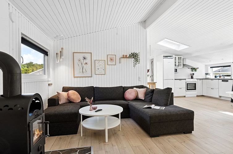 Vakantiehuis "Fiete" - 200m from the sea