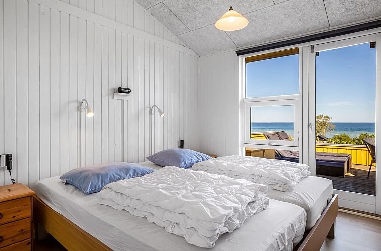 Vakantiehuis "Ephra" - 150m from the sea