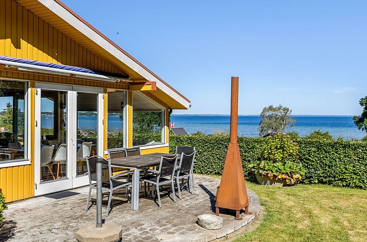 Vakantiehuis "Ephra" - 150m from the sea
