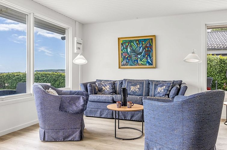 Vakantiehuis "Cornelius" - 30m from the sea