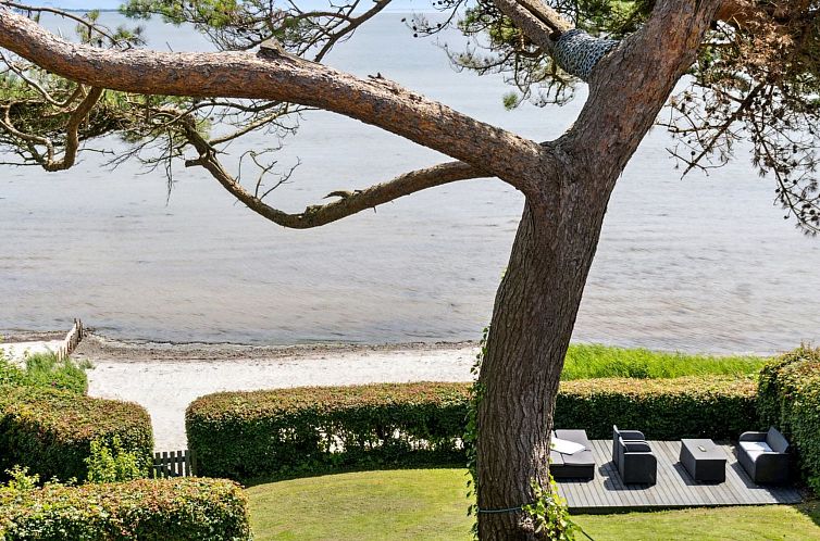 Vakantiehuis "Sten" - 30m from the sea