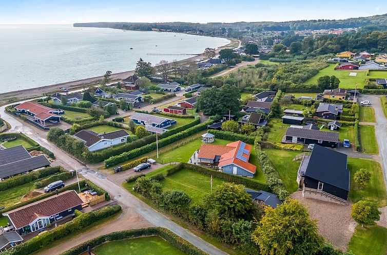 Vakantiehuis "Fin" - 150m from the sea