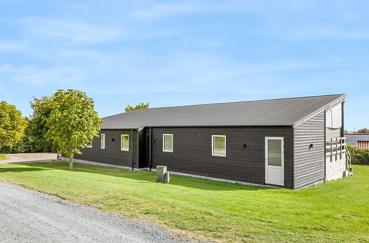 Vakantiehuis "Fin" - 150m from the sea