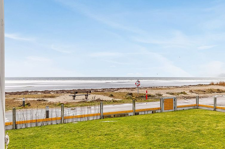 Vakantiehuis "Ioar" - 10m from the sea