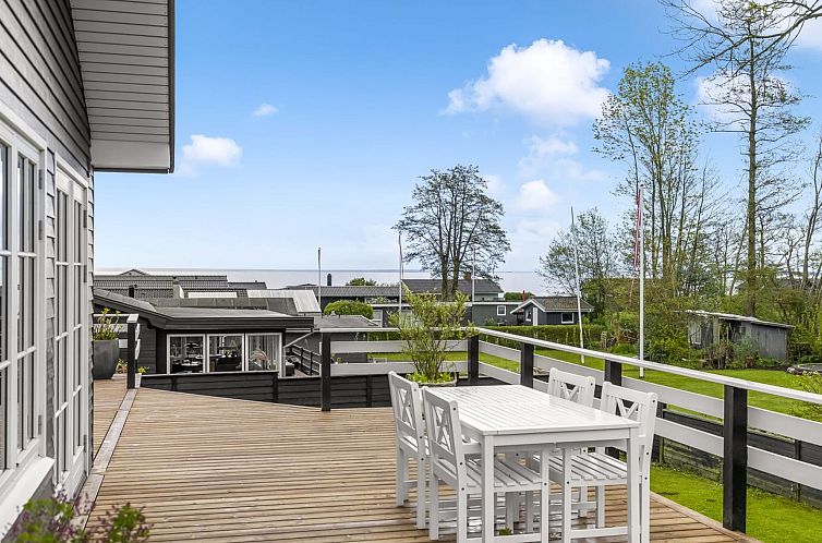 Vakantiehuis "Marlien" - 65m from the sea