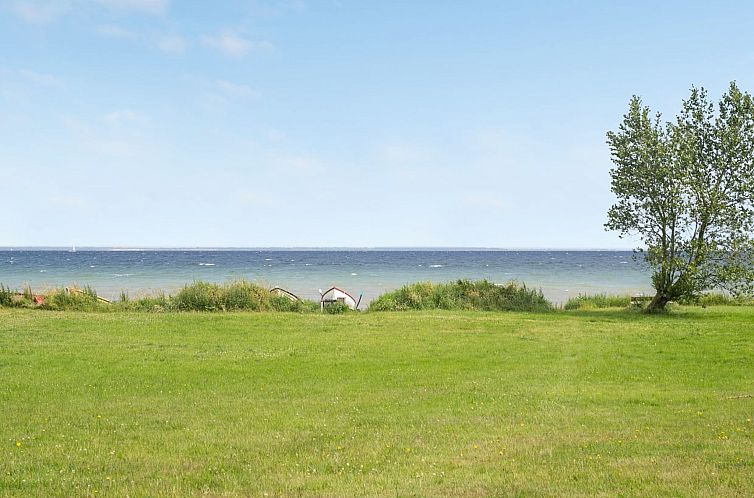 Vakantiehuis "Amilla" - 150m from the sea