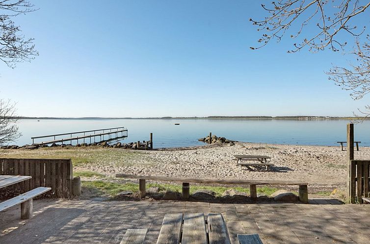 Vakantiehuis "Ermelinda" - 900m to the fjord