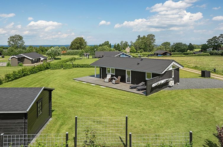 Vakantiehuis "Rether" - 400m from the sea