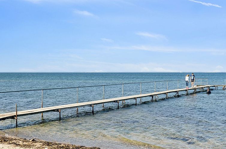 Vakantiehuis "Todor" - 150m from the sea