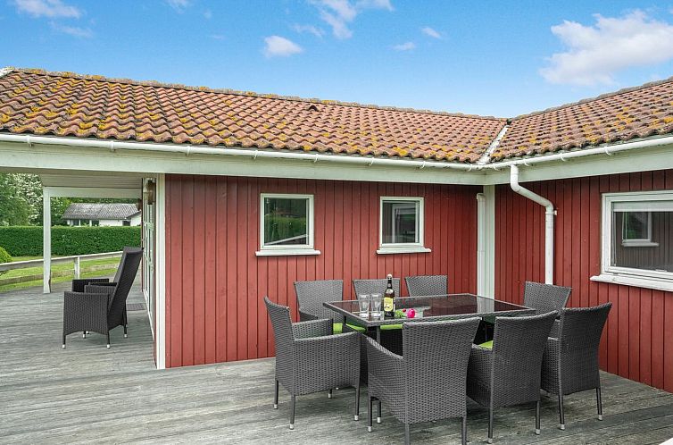 Vakantiehuis "Todor" - 150m from the sea