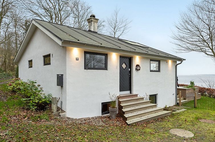 Vakantiehuis "Lika" - 25m to the fjord