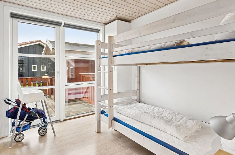 Vakantiehuis "Aira" - 200m from the sea