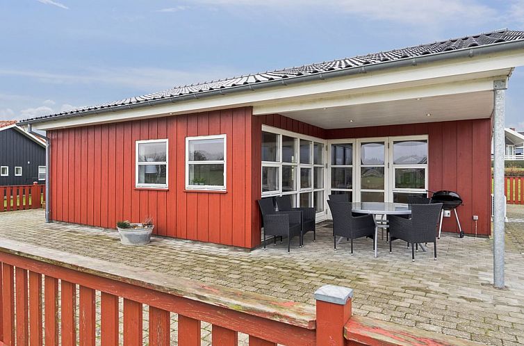 Vakantiehuis "Aira" - 200m from the sea