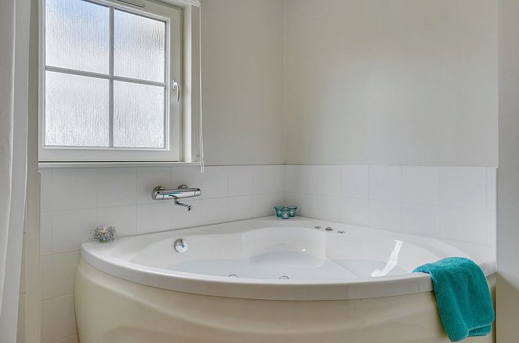 Vakantiehuis "Eike" - 250m from the sea