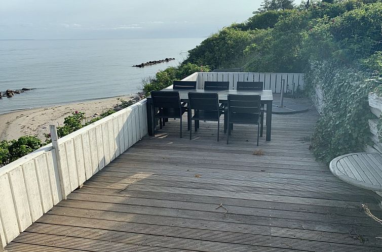 Vakantiehuis "Amia" - 20m from the sea