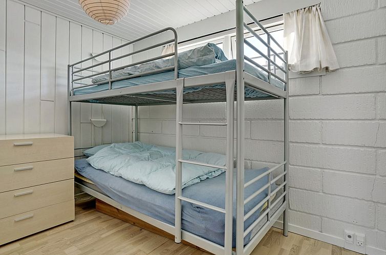 Vakantiehuis "Amia" - 20m from the sea