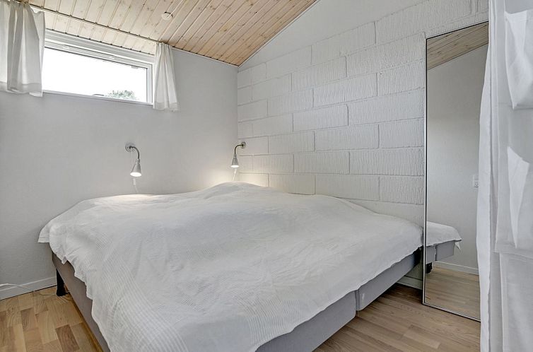 Vakantiehuis "Amia" - 20m from the sea