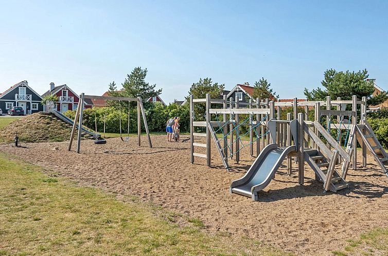 Vakantiehuis "Matleena" - 200m from the sea