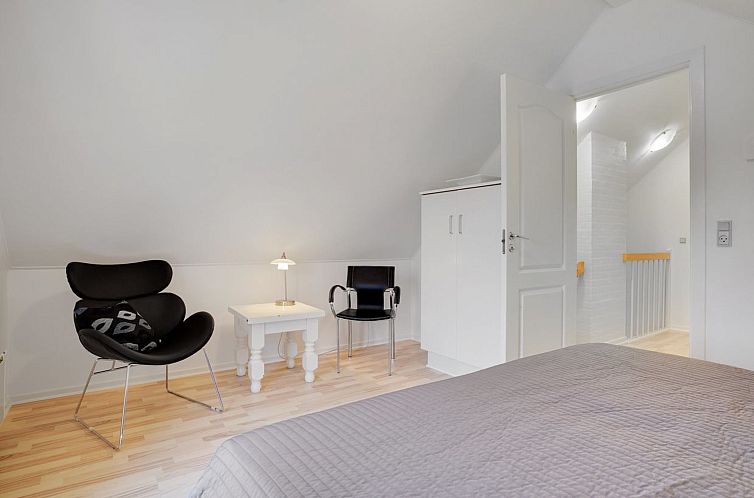 Vakantiehuis "Manola" - 300m from the sea