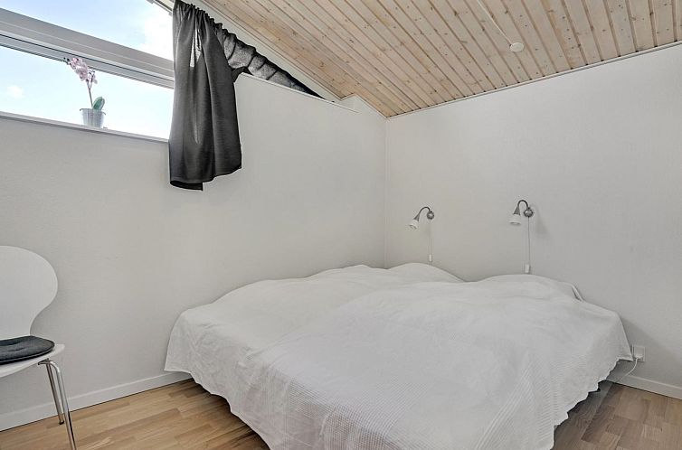 Vakantiehuis "Evald" - 200m from the sea