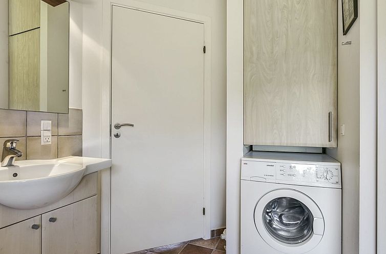 Vakantiehuis "Elfi" - 30m from the sea