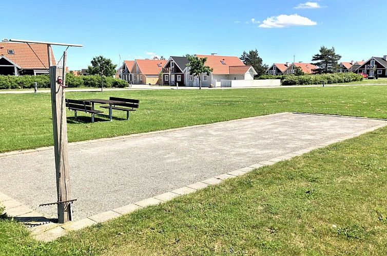 Vakantiehuis "Askan" - 200m from the sea