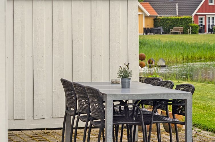 Vakantiehuis "Sakari" - 375m from the sea