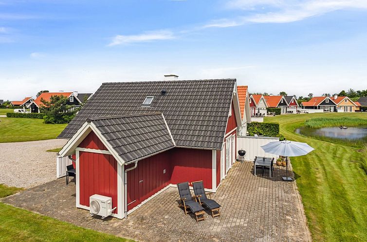 Vakantiehuis "Sakari" - 375m from the sea