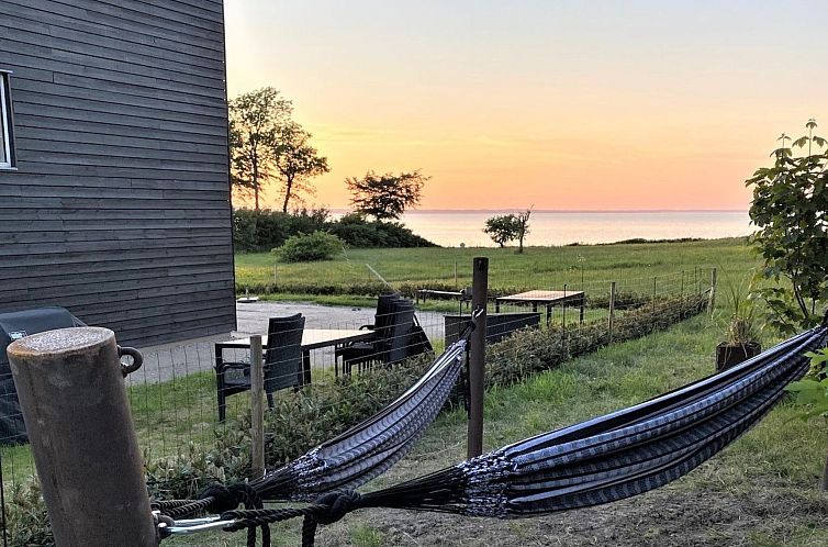 Vakantiehuis "Anny" - 100m from the sea