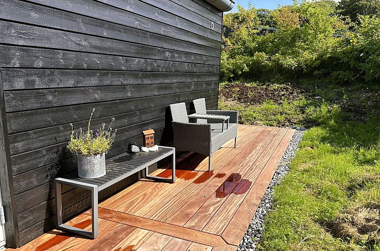 Vakantiehuis "Anny" - 100m from the sea