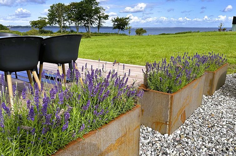 Vakantiehuis "Anny" - 100m from the sea