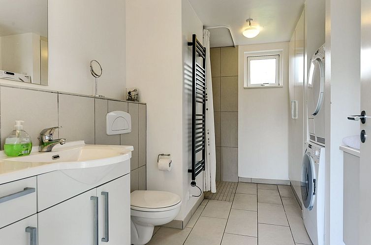 Vakantiehuis "Lyly" - 100m from the sea