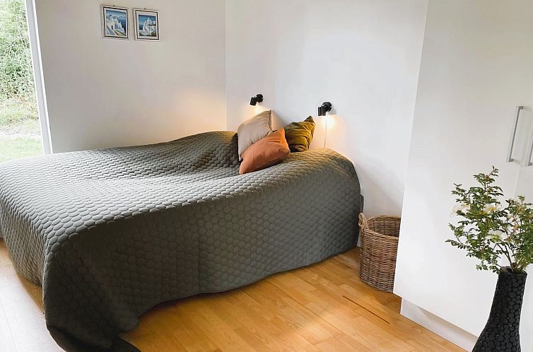 Vakantiehuis "Lyly" - 100m from the sea