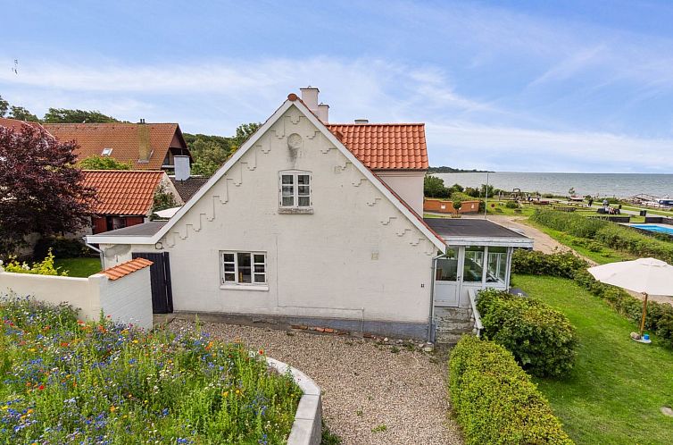Vakantiehuis "Merete" - 50m from the sea