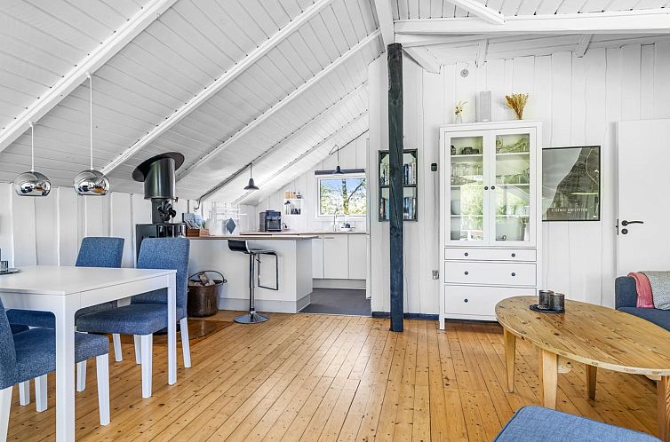 Vakantiehuis "Lovis" - 570m from the sea