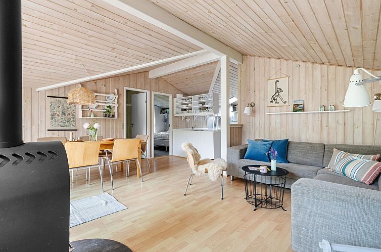 Vakantiehuis "Binta" - 225m from the sea
