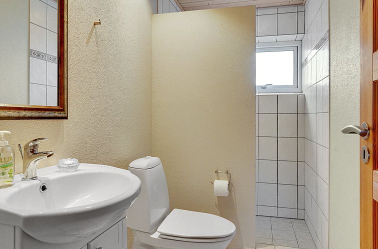 Vakantiehuis "Ambrosius" - 75m from the sea