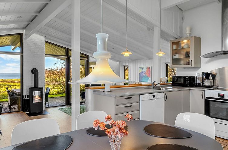 Vakantiehuis "Sigbrit" - 100m from the sea